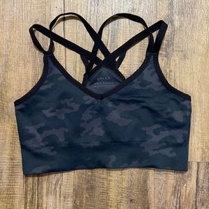 Spanx sports bra size large